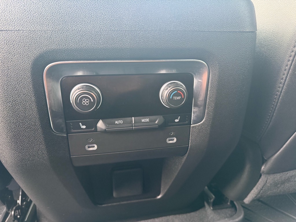 2024 Chevrolet Tahoe LT photo 17