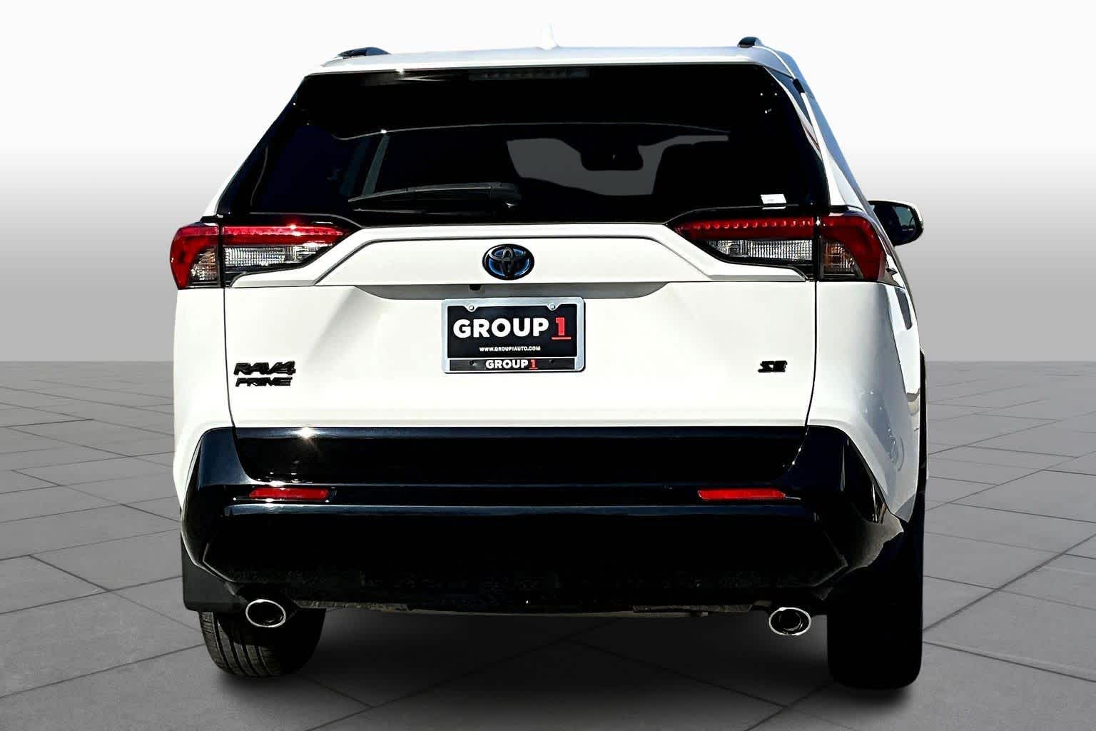 2021 Toyota RAV4 Prime XLE Premium photo 3