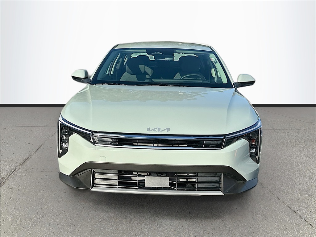 2025 Kia K4 EX photo 2