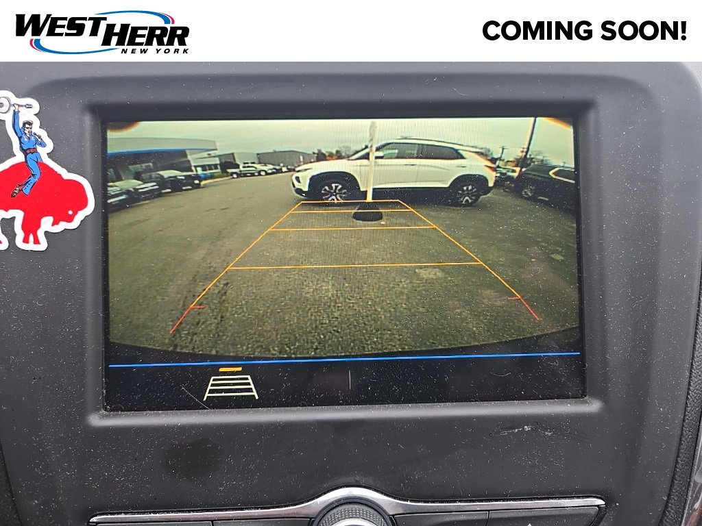 2019 Chevrolet Equinox LT photo 2