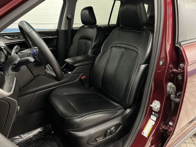 2021 Jeep Grand Cherokee Limited photo 3