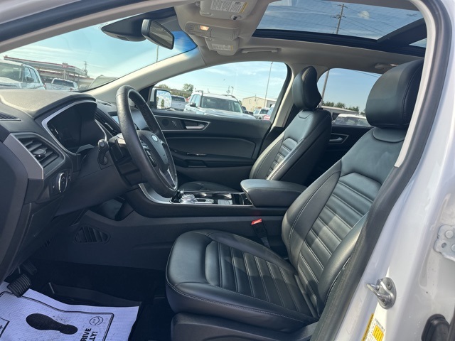 2019 Ford Edge SEL photo 29