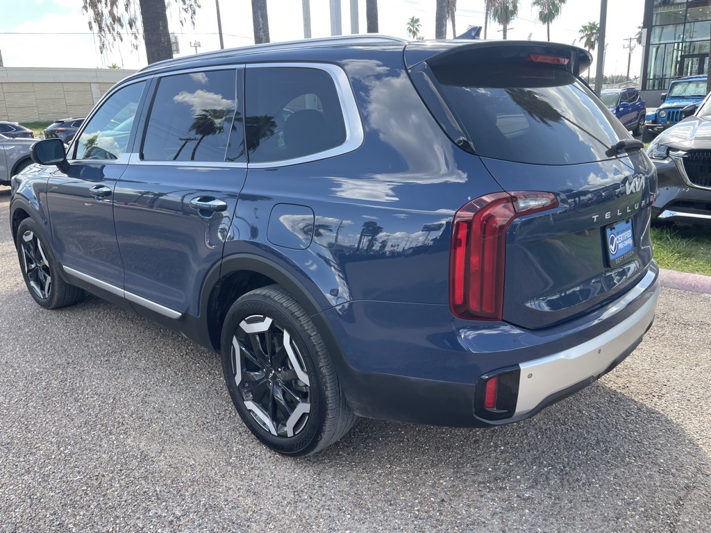 2024 Kia Telluride S photo 3
