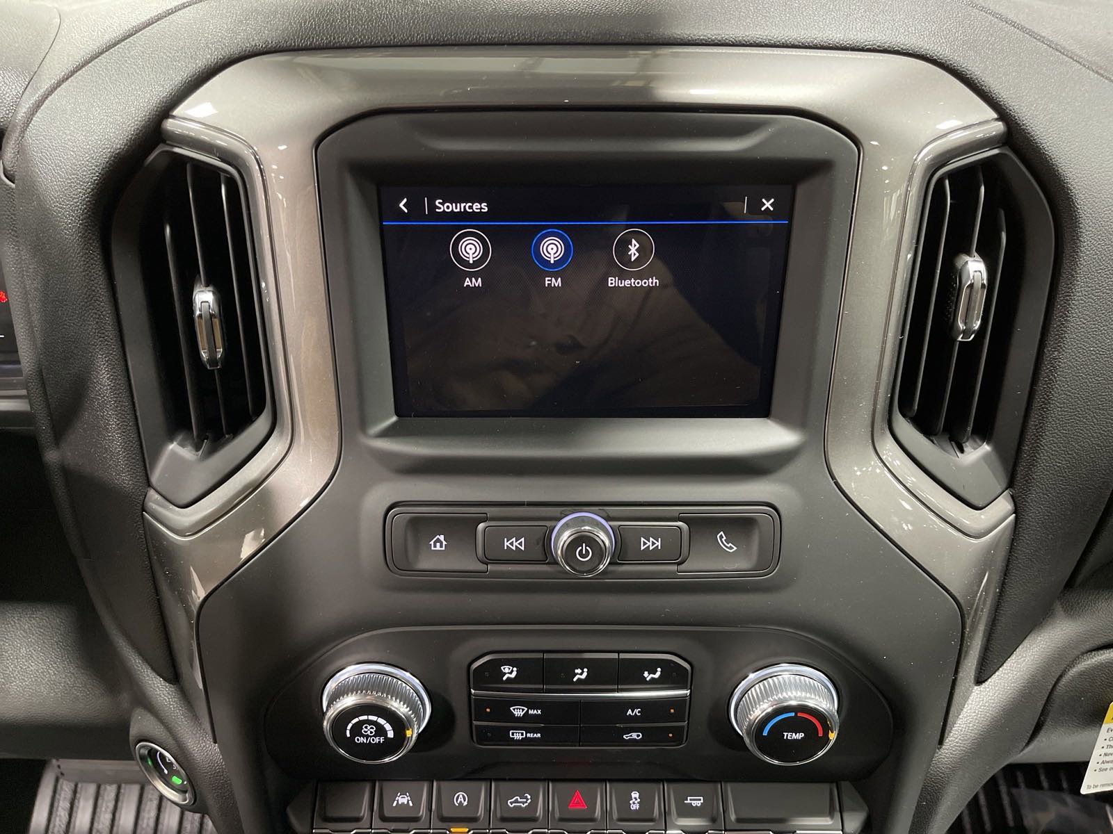 New 2024 GMC Sierra 1500 Pro Regular Cab in Altoona 24GT180 Stuckey GMC