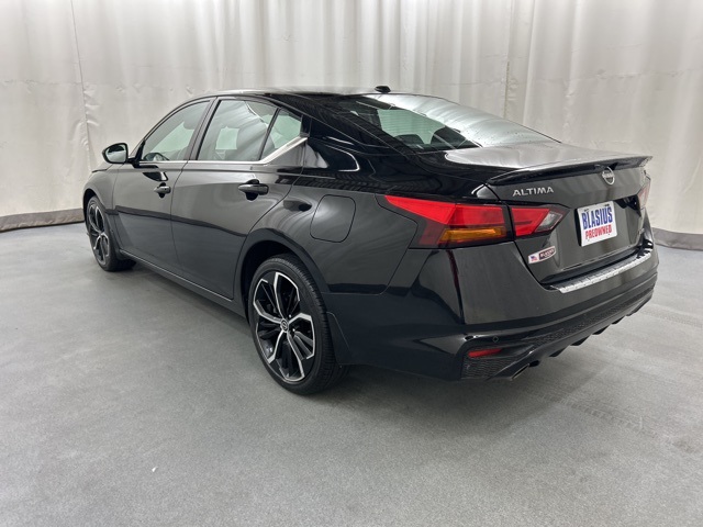 2023 Nissan Altima 2.5 SR photo 4