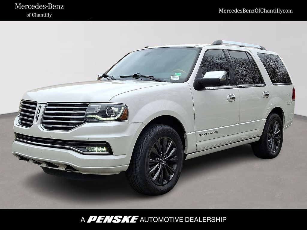 2016 Lincoln Navigator Select's photo