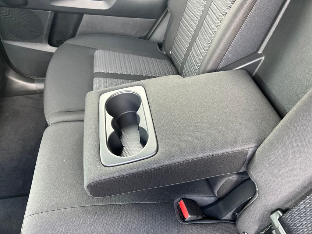 2025 Kia Sorento LX photo 23