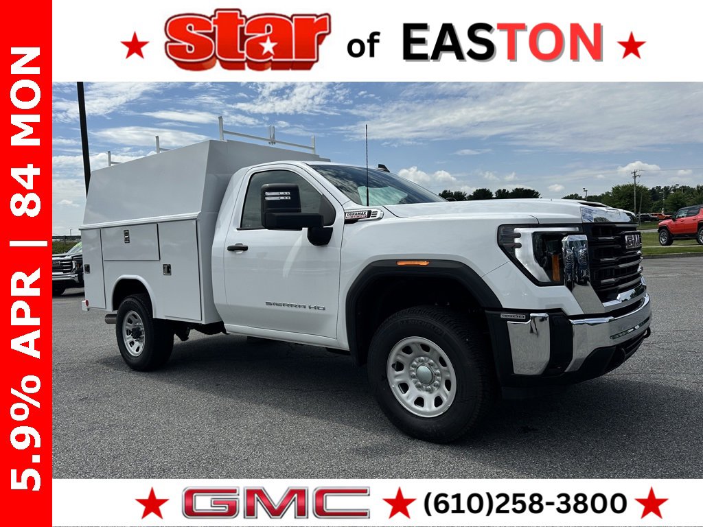 2025 GMC Sierra 3500HD Pro's photo