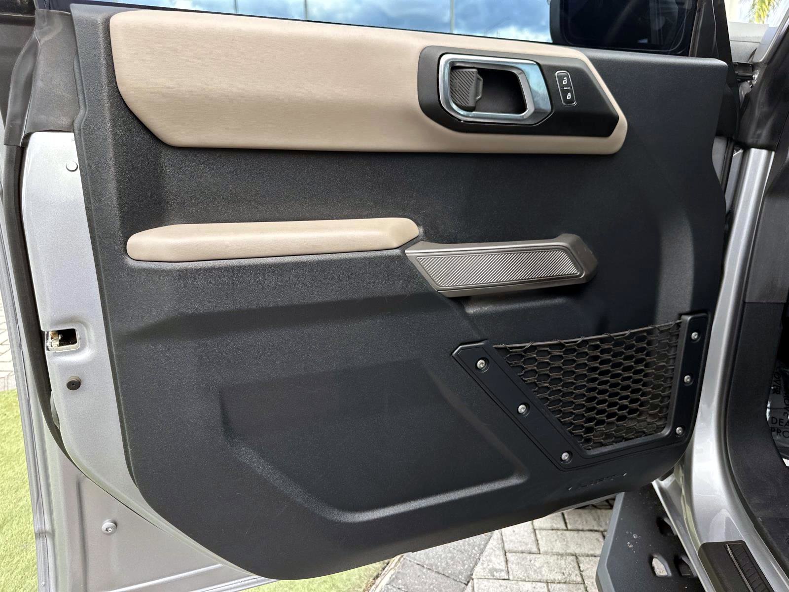 2022 Ford Bronco Wildtrak photo 15