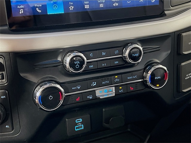 2022 Ford F-150 XLT photo 20