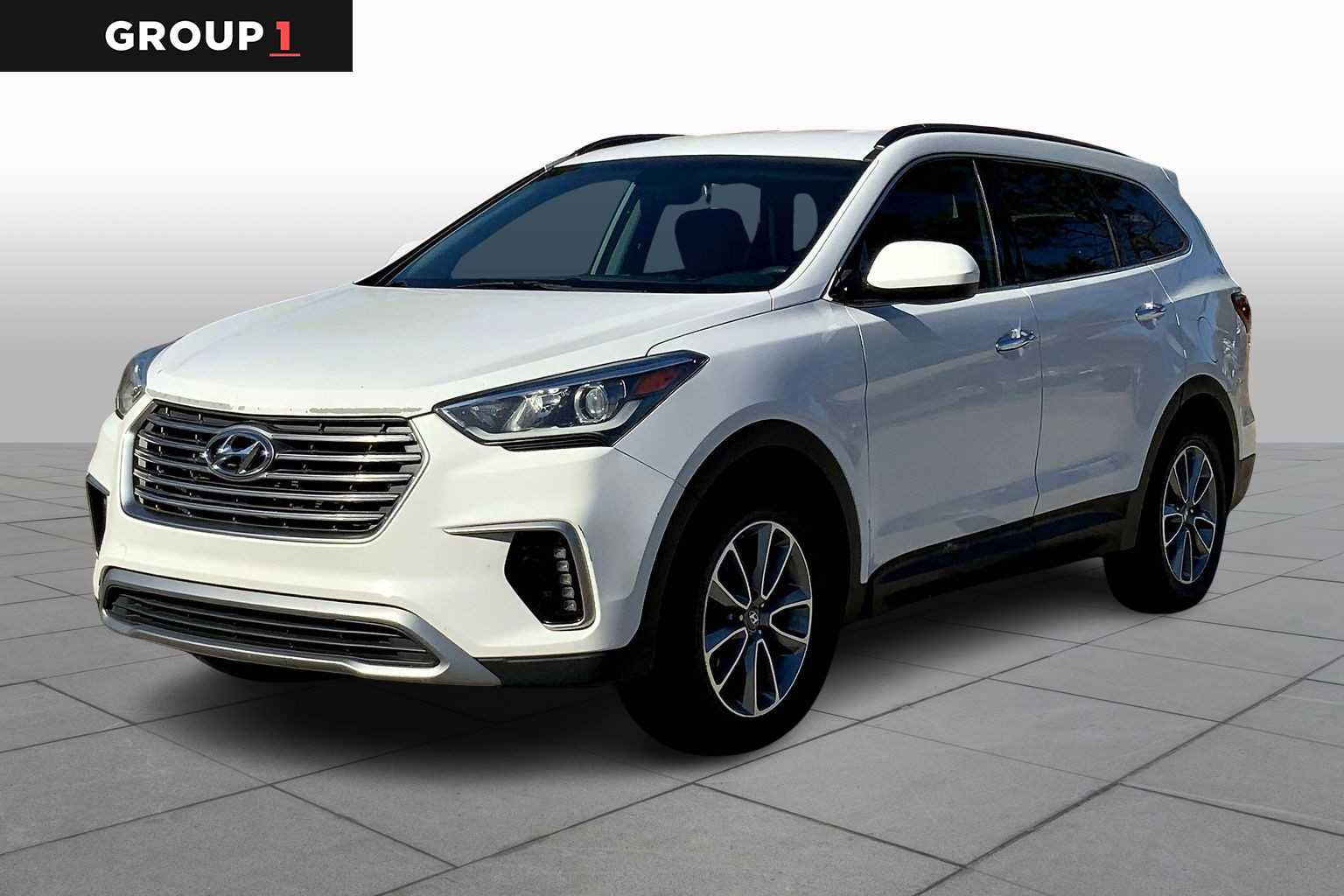 2017 Hyundai Santa Fe SE