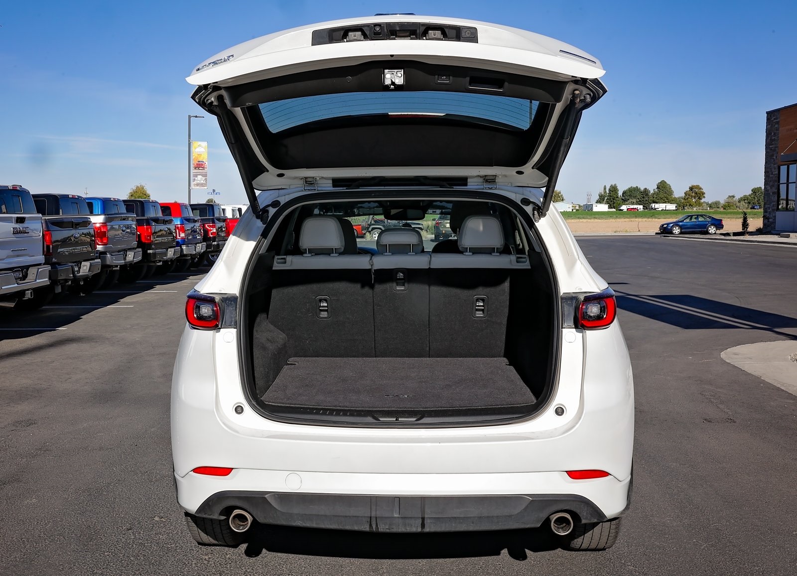 2024 Mazda CX-5 2.5 S Preferred photo 20