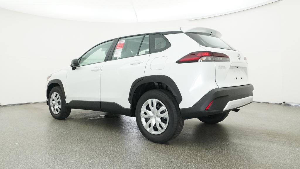 2026 Toyota Corolla Cross L photo 14