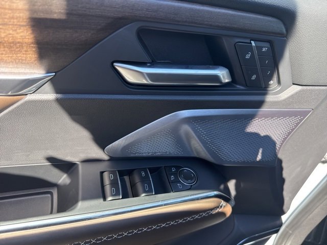 2026 Gmc Acadia Denali photo 7