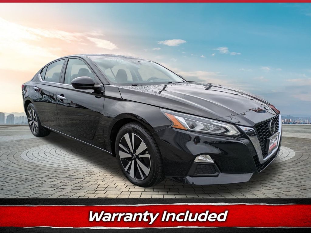 2022 Nissan Altima SV