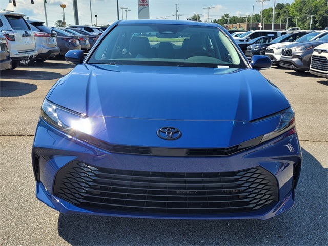 2025 Toyota Camry LE photo 2