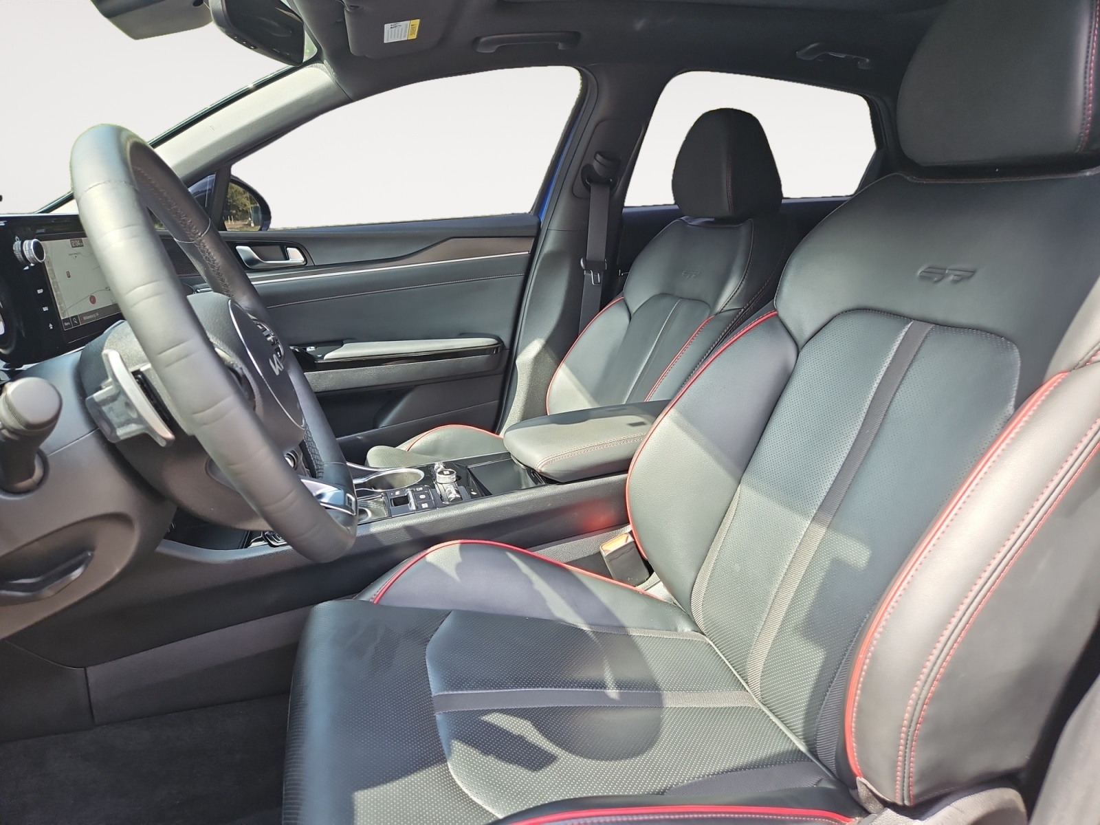 2024 Kia K5 GT photo 9