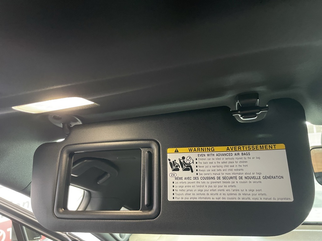 2025 Toyota RAV4 Hybrid XSE photo 45