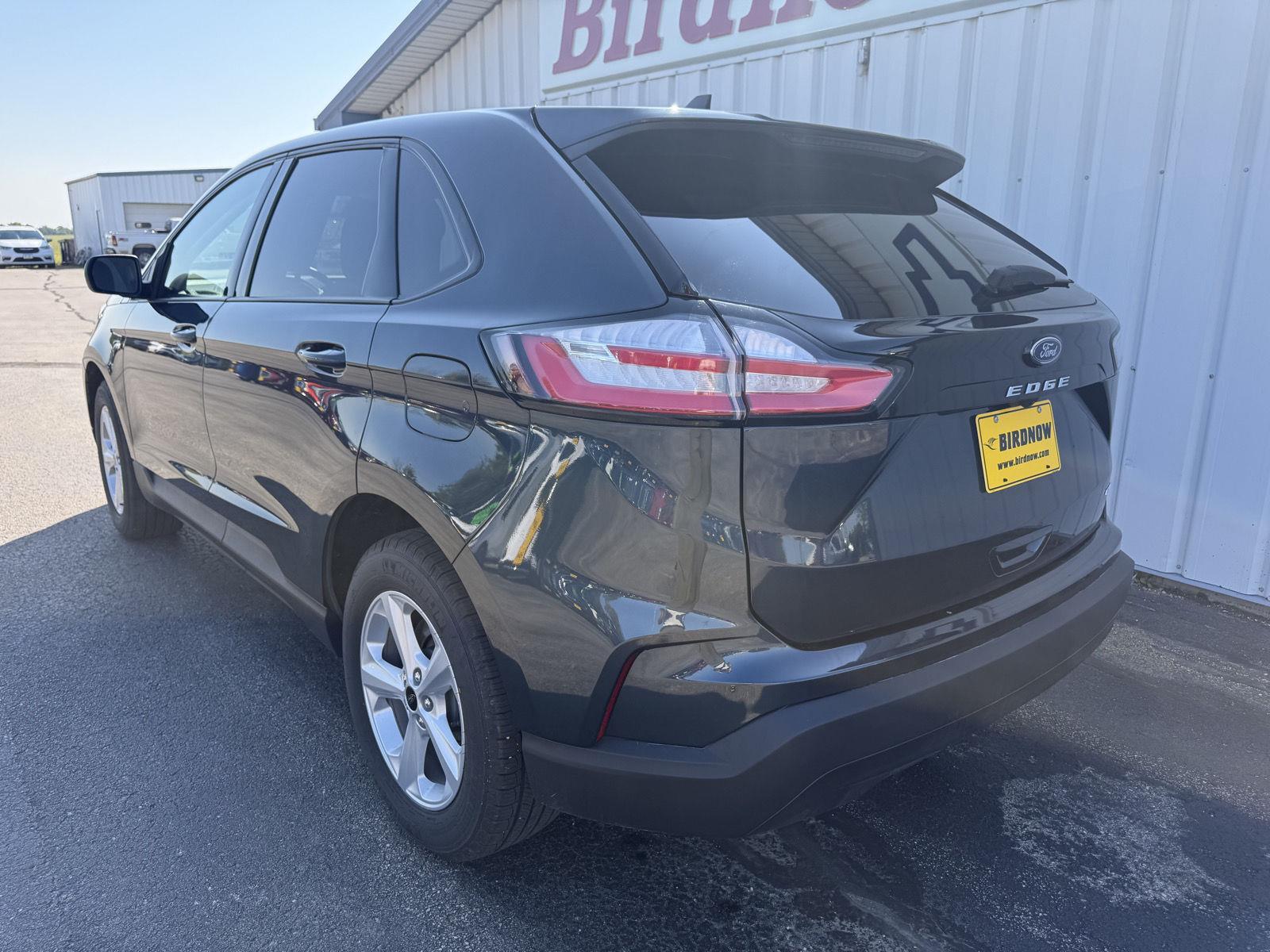 2024 Ford Edge SE photo 6
