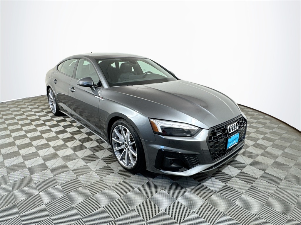 2025 Audi A5 45 S line Premium photo 4