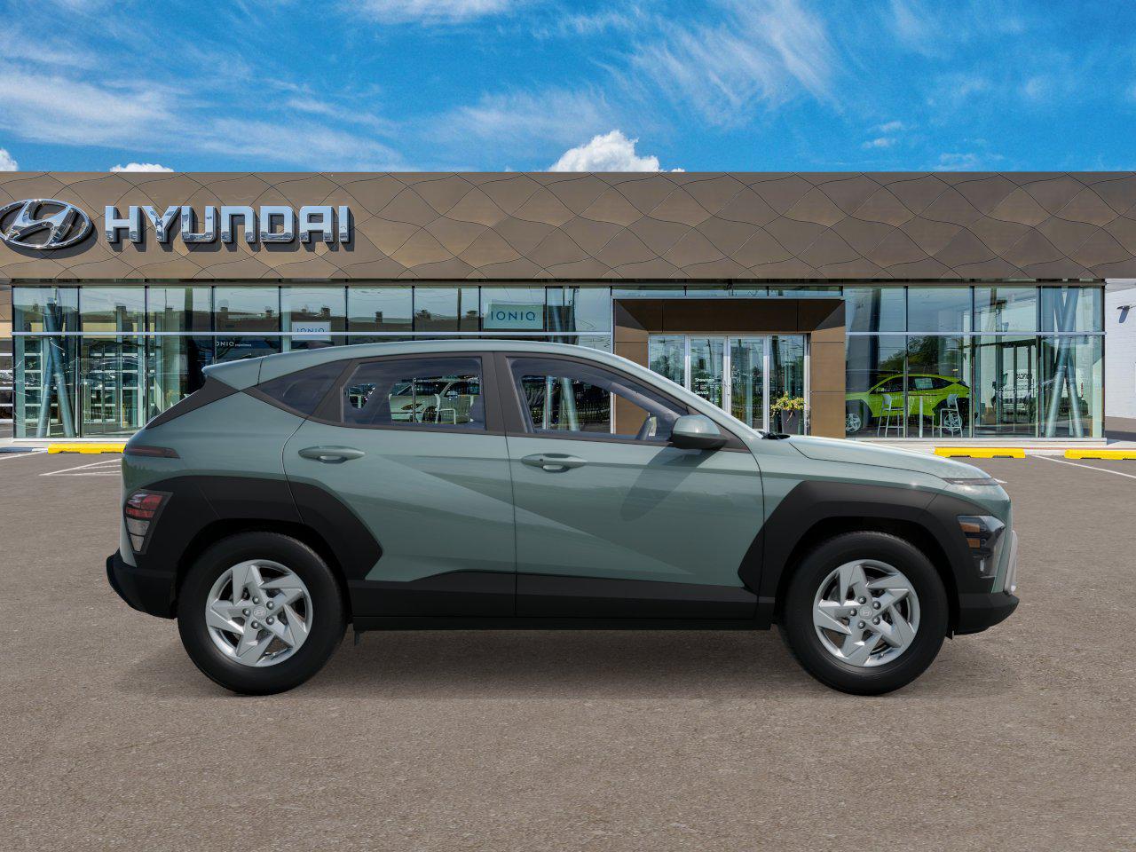 2026 Hyundai Kona SE photo 5