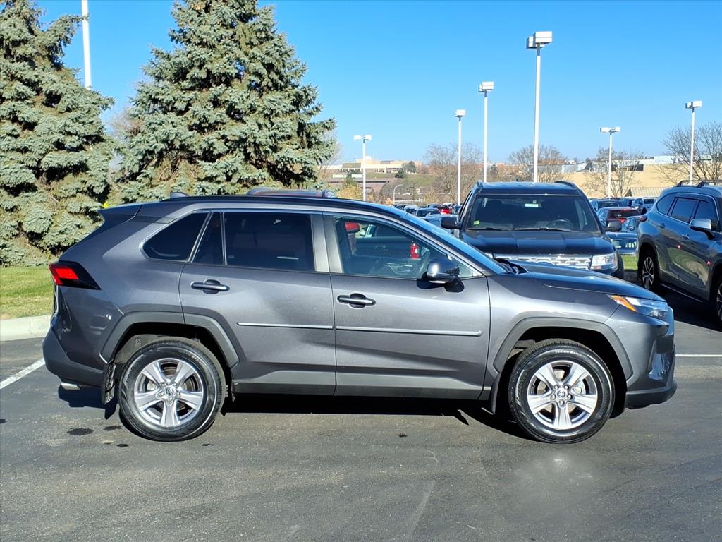 Certified 2022 Toyota RAV4 XLE with VIN 2T3P1RFV6NC309267 for sale in Burnsville, Minnesota