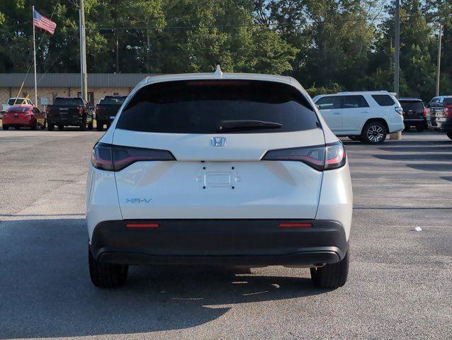 2024 Honda HR-V LX photo 3