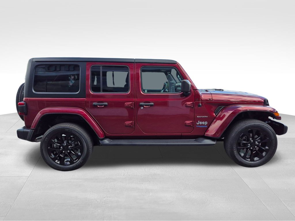 2021 Jeep Wrangler Unlimited Sahara 4xe photo 9