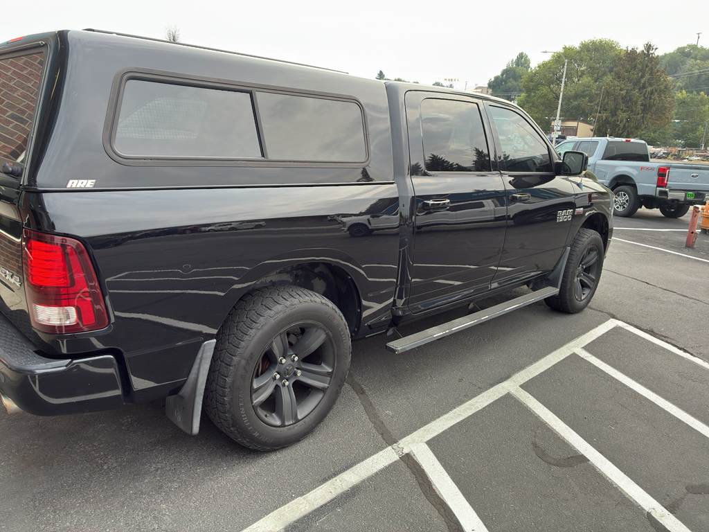 2013 Ram 1500 Sport photo 3