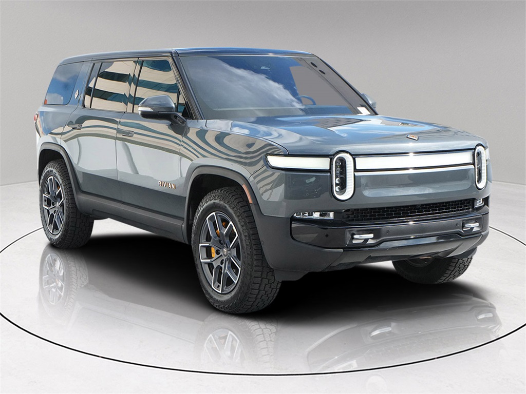 2023 Rivian R1S Adventure's photo