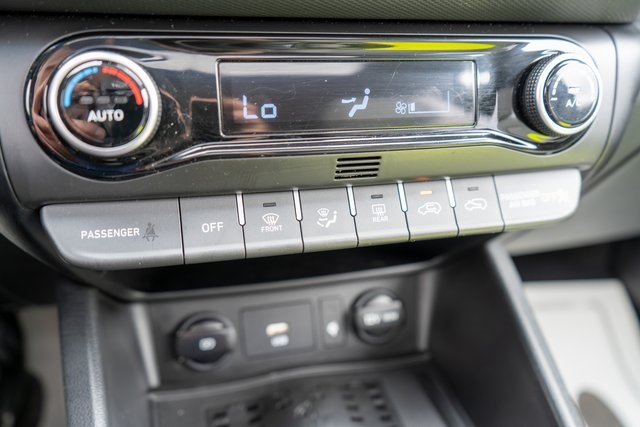 2023 Hyundai Kona Limited photo 22