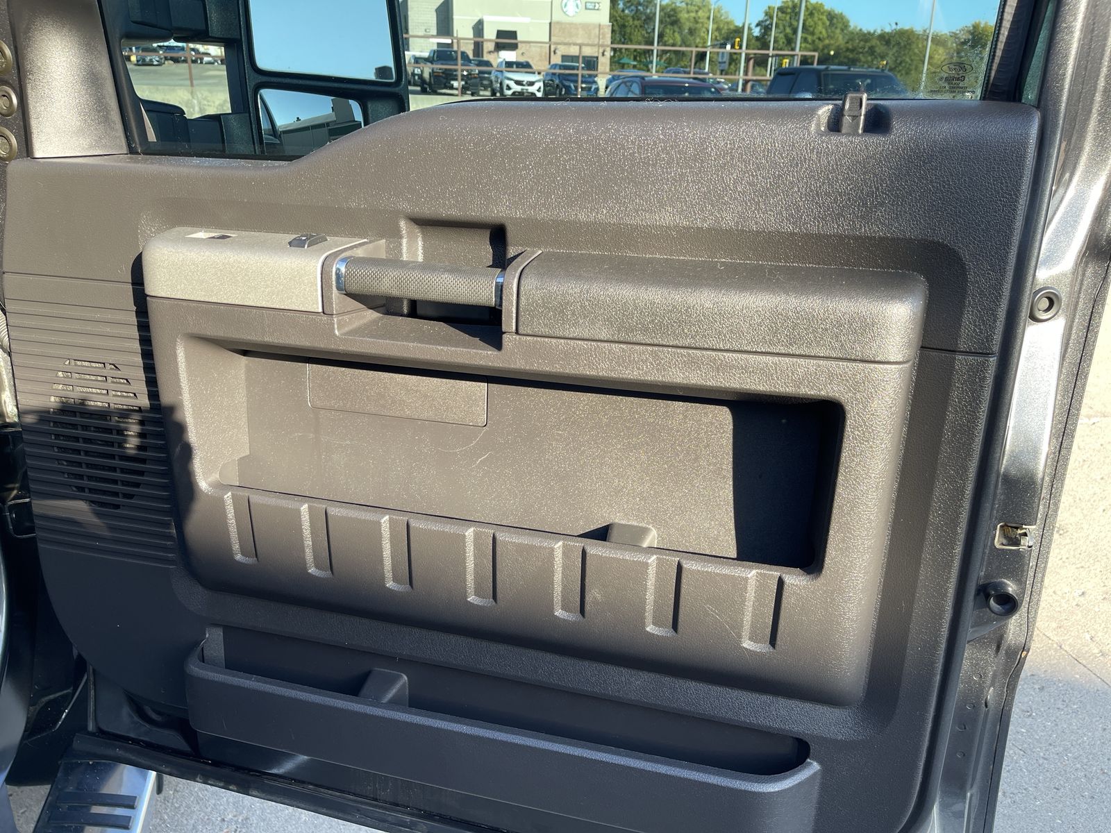 2016 Ford F-250 Lariat photo 8