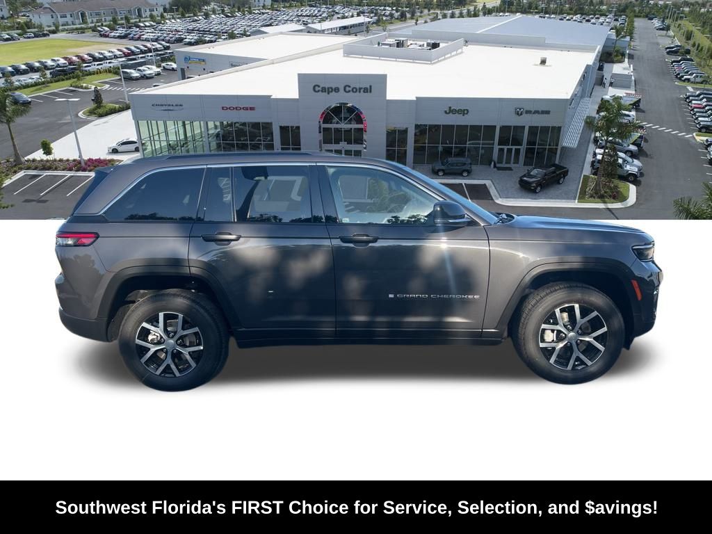 2025 Jeep Grand Cherokee Limited photo 4