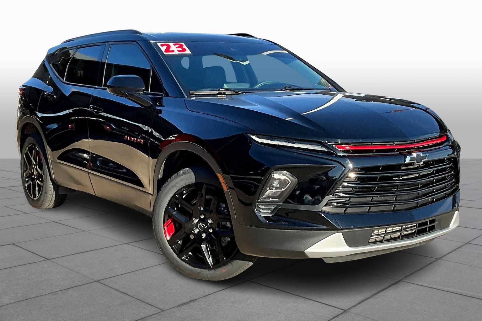 2023 Chevrolet Blazer 2LT photo 2