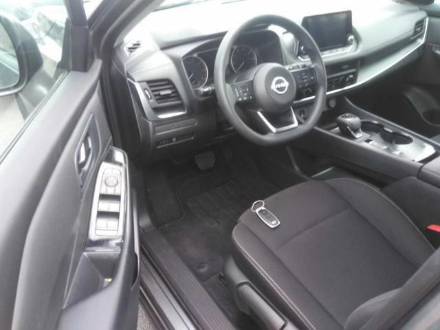 2024 Nissan Rogue S photo 3