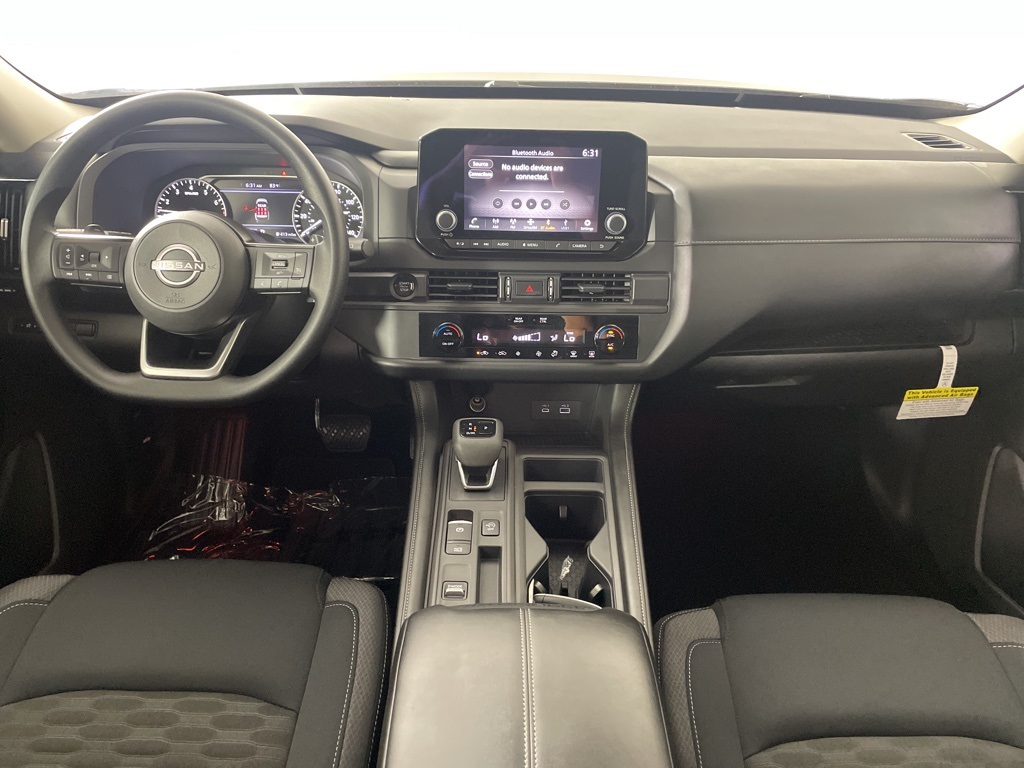 2025 Nissan Pathfinder S photo 36