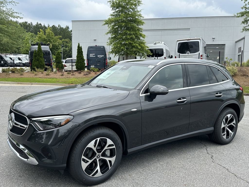 2025 Mercedes Benz GLC 350e 4MATIC photo 4