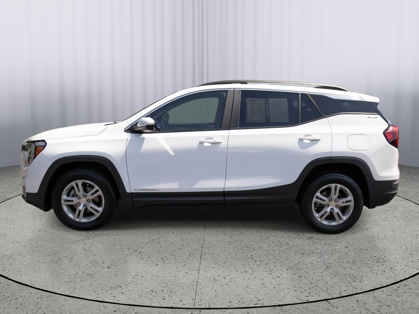 2022 Gmc Terrain SLE photo 18