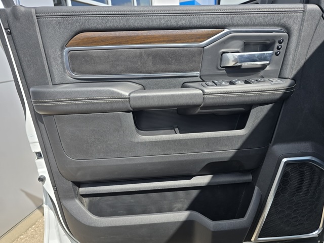 2024 Ram 2500 Laramie photo 21