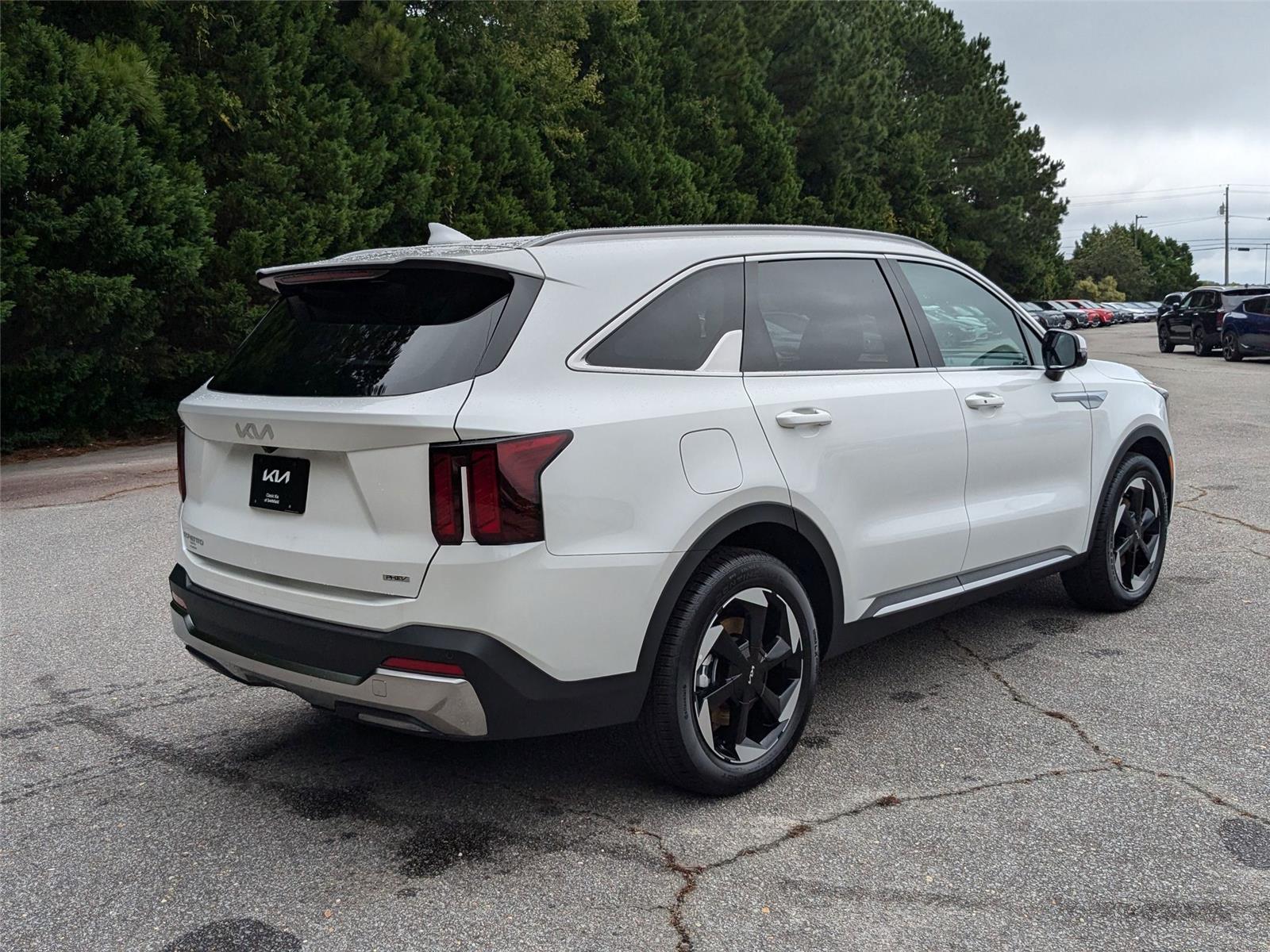 2025 Kia Sorento Plug-In Hybrid EX photo 6
