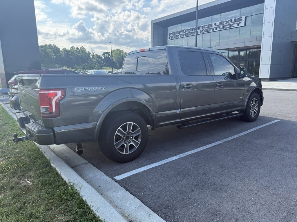 2017 Ford F-150 XLT photo 4