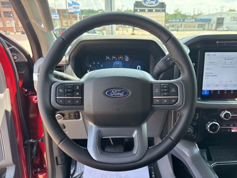 2025 Ford F-150 XLT photo 24