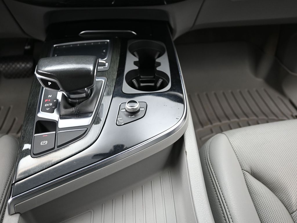 2018 Audi Q7 Premium Plus photo 18