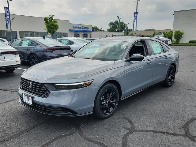 2025 Honda Accord 1.5T SE photo 3