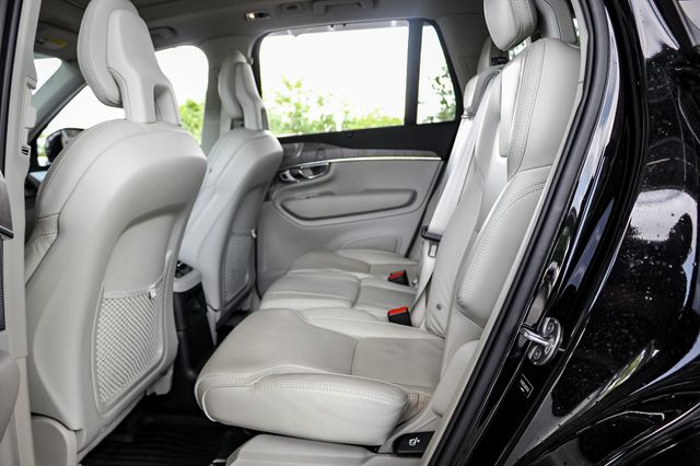 2022 Volvo XC90 Recharge T8 Inscription photo 26