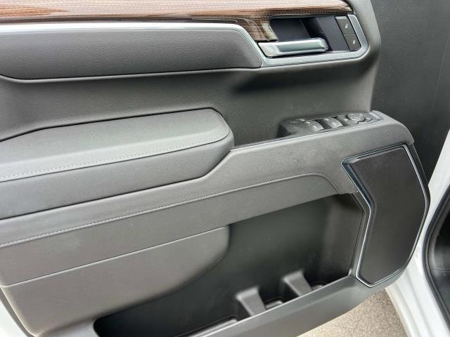 2025 Chevrolet Silverado 1500 LT photo 11