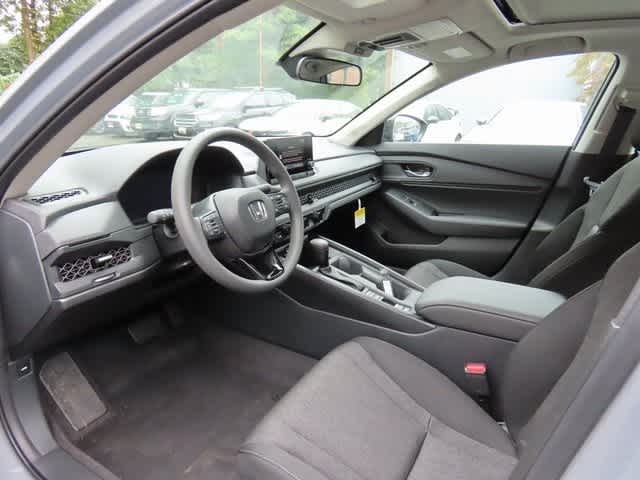 2025 Honda Accord SE photo 2