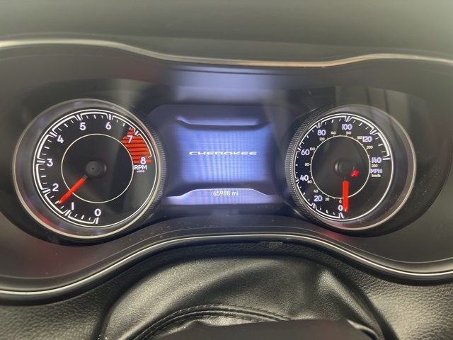 2020 Jeep Cherokee Limited photo 14