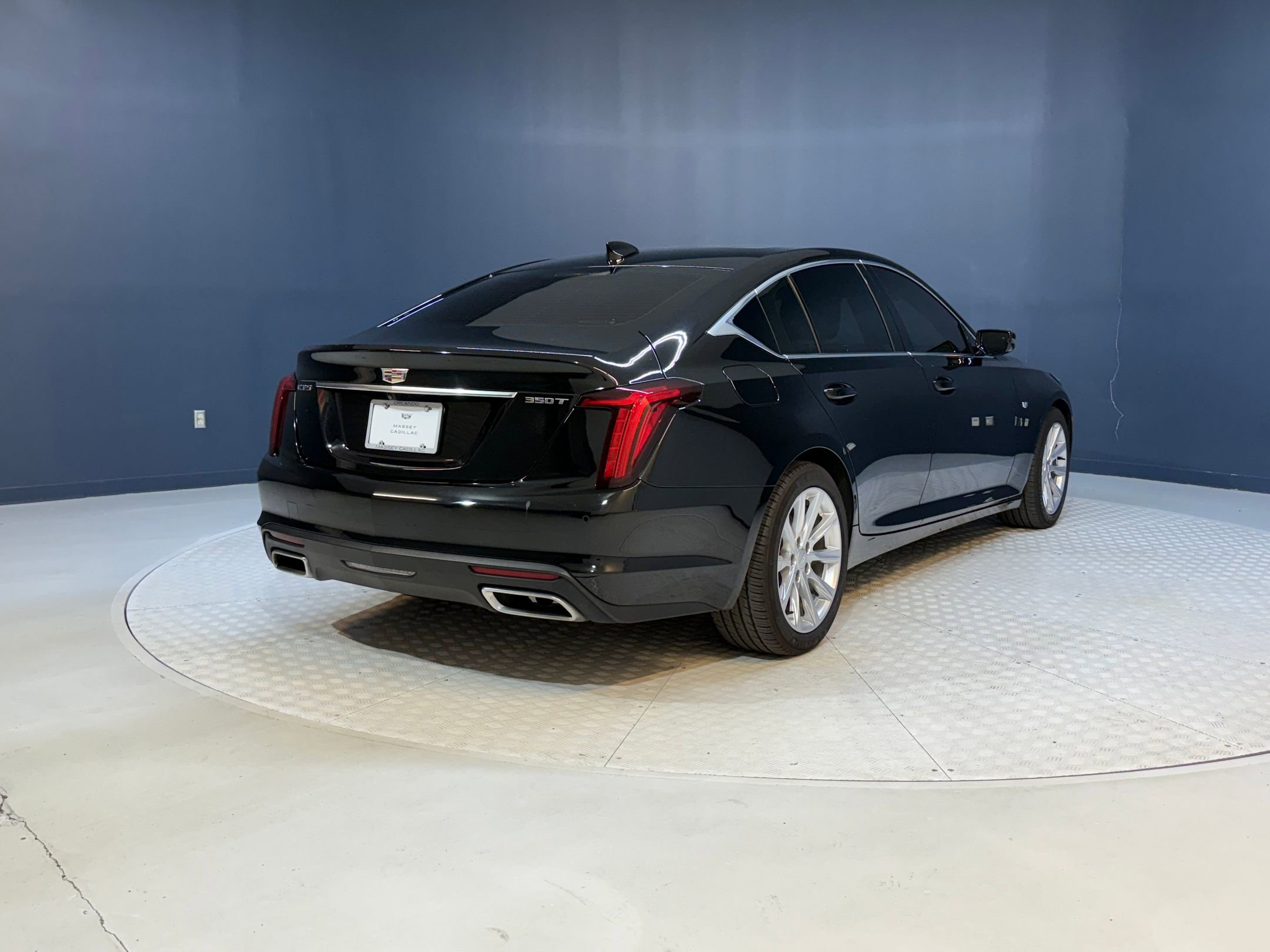 2024 Cadillac CT5 Luxury photo 8