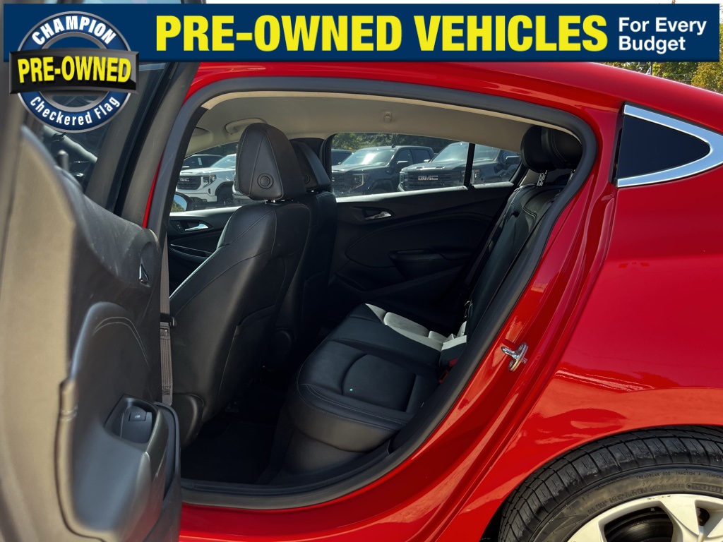 2016 Chevrolet Cruze Premier photo 16
